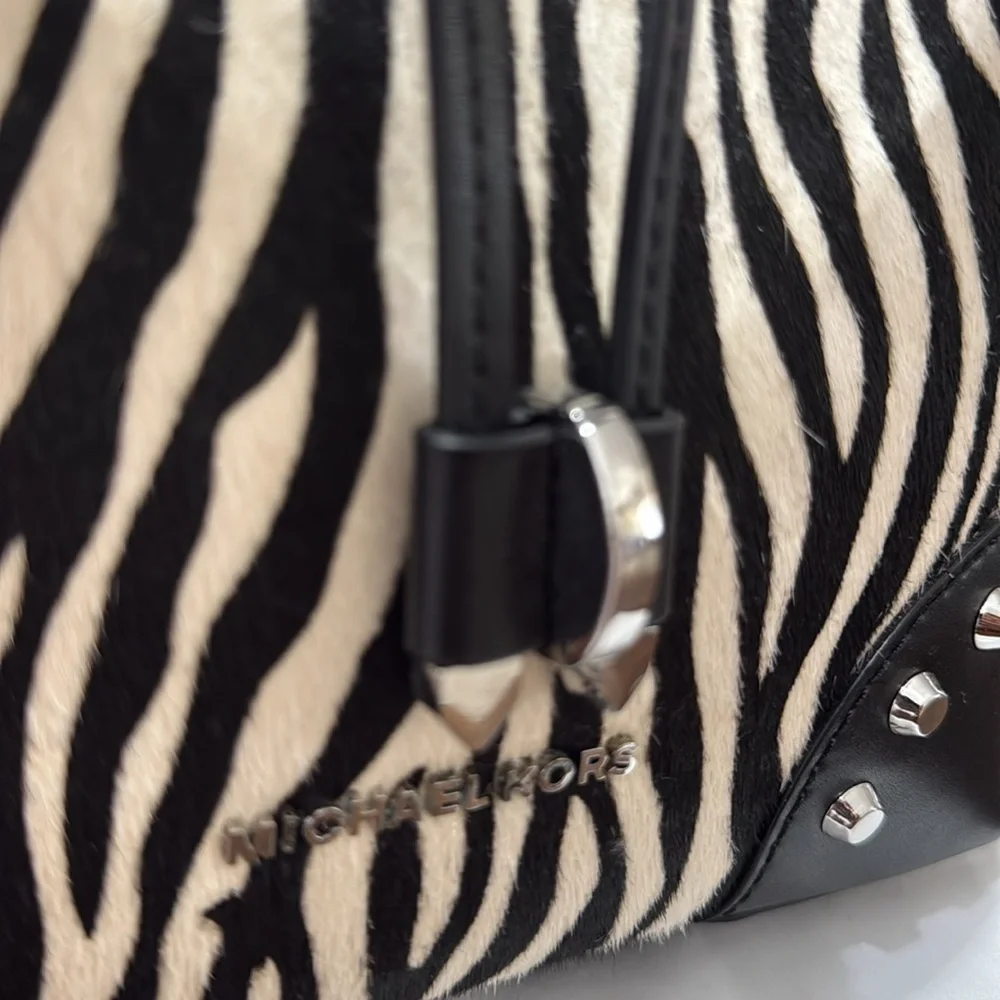 MICHAEL KORS Mercer Gallery Satchel Bucket